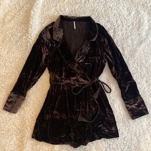 Free People, M, brown velvet wrap romper long sleeve, collared, tasseled tie